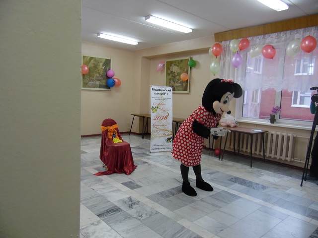 Микки Маус в Нижегородской детской областной клинической больнице